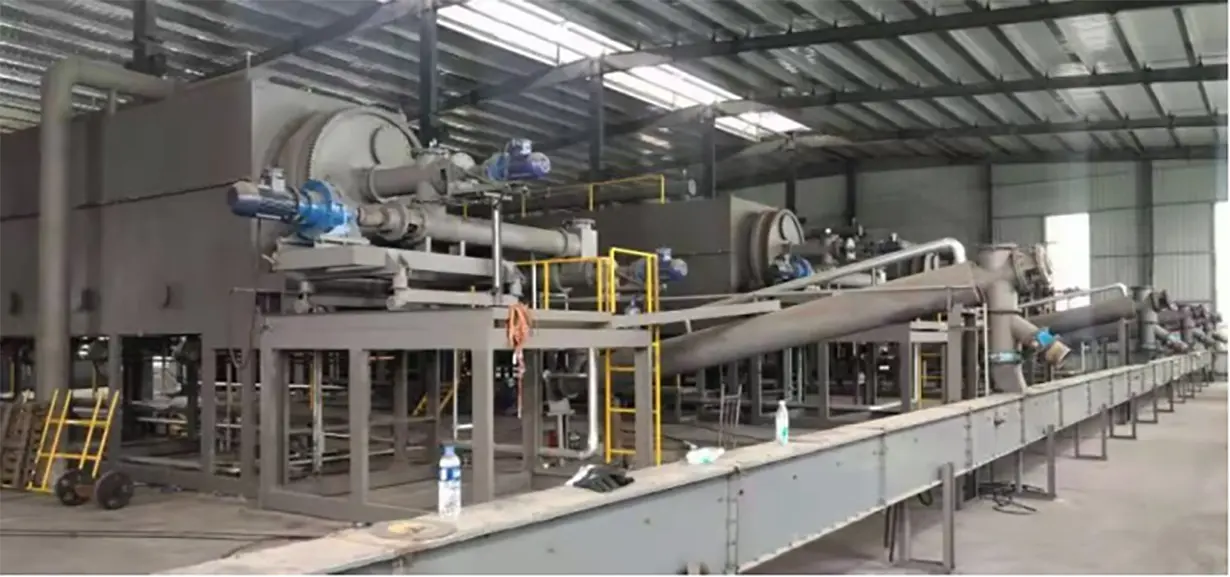 Continuous-Waste-Tire-Pyrolysis-Plant(Drum-running-model)-2