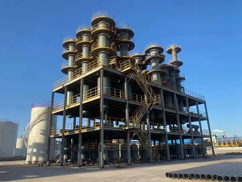 Solution of pyrolysis oil refining